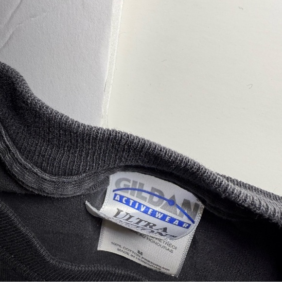 Black NFL Raiders Vintage Pirate & Swords T-Shirt Size M Raiders Graphic T-Shirt - Picture 7 of 9